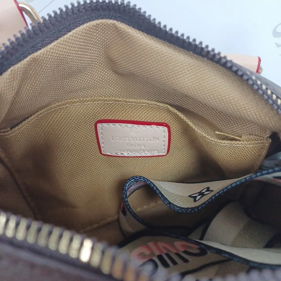 LOUIS VUITTTON LOGO SMALL HANDBAG
