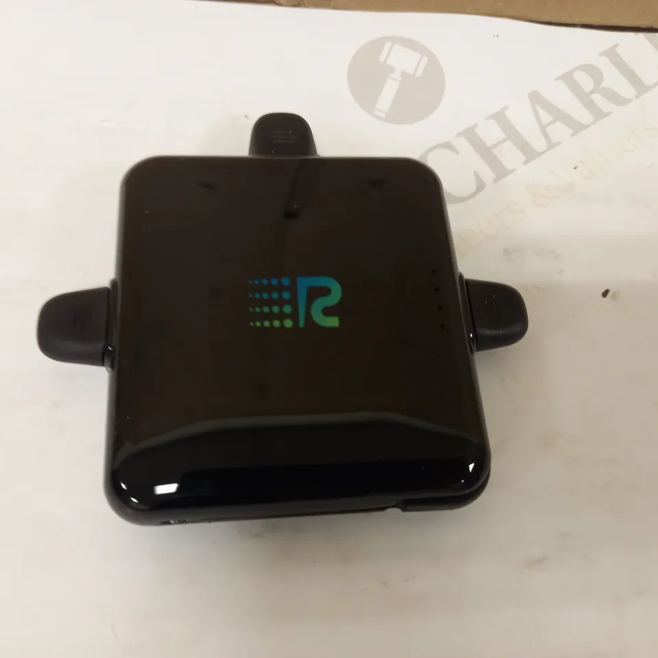 OUTLET RUSH CHARGE TRIDENT 4000MAH PORTABLE CHARGER FOR APPLE & ANDROID