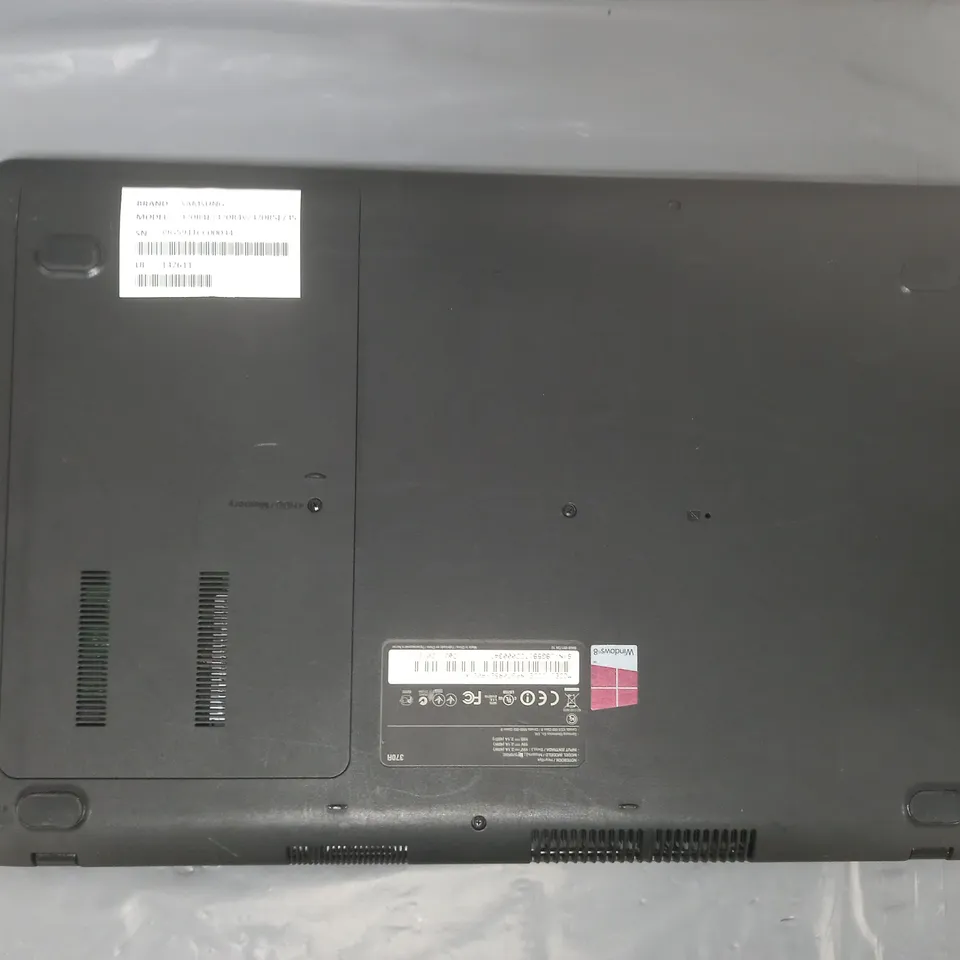 SAMSUNG 370R4E/370R4V/370R5E/3570RE/370R5V 15 INCH	I3-3110M 2.40GHZ