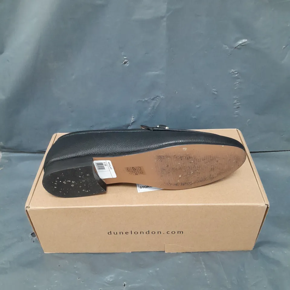 BOXED PAIR OF DUNE LONDON GLAIR LEATHER LOAF IN BLACK WITH SNAFFLE TRIM SIZE UK 5