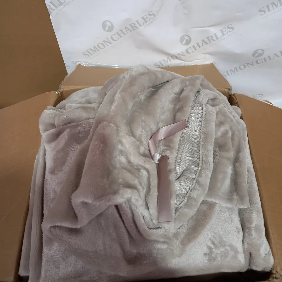 COZEE HOME VELVETSOFT FITTED SHEETS & PILLOWCASES COLLECTION