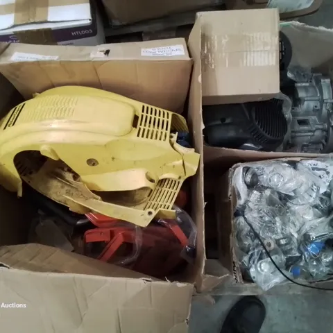 MIXED PALLET OF GENUINE HUSQVARNA PARTS AND ACCESSORIES ETC.