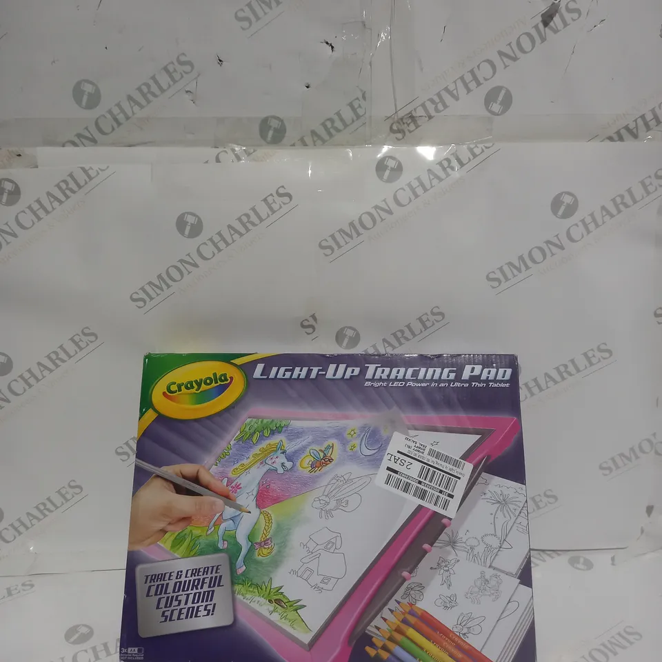BOXED CRAYOLA LIGHT UP TRACING PAD ASSORTMENT  RRP £26.99
