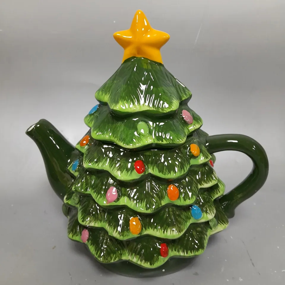 MR NOST TREE TEAPOT 