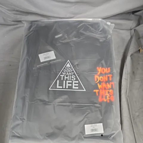 APPROXIMATELY 20 YOU DONT WANT THIS LIFE BRANDED HOODIES IN BLACK - L
