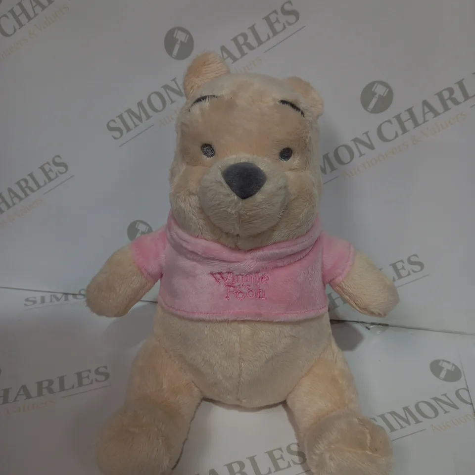 POSH PAWS WINNIE THE POOH 