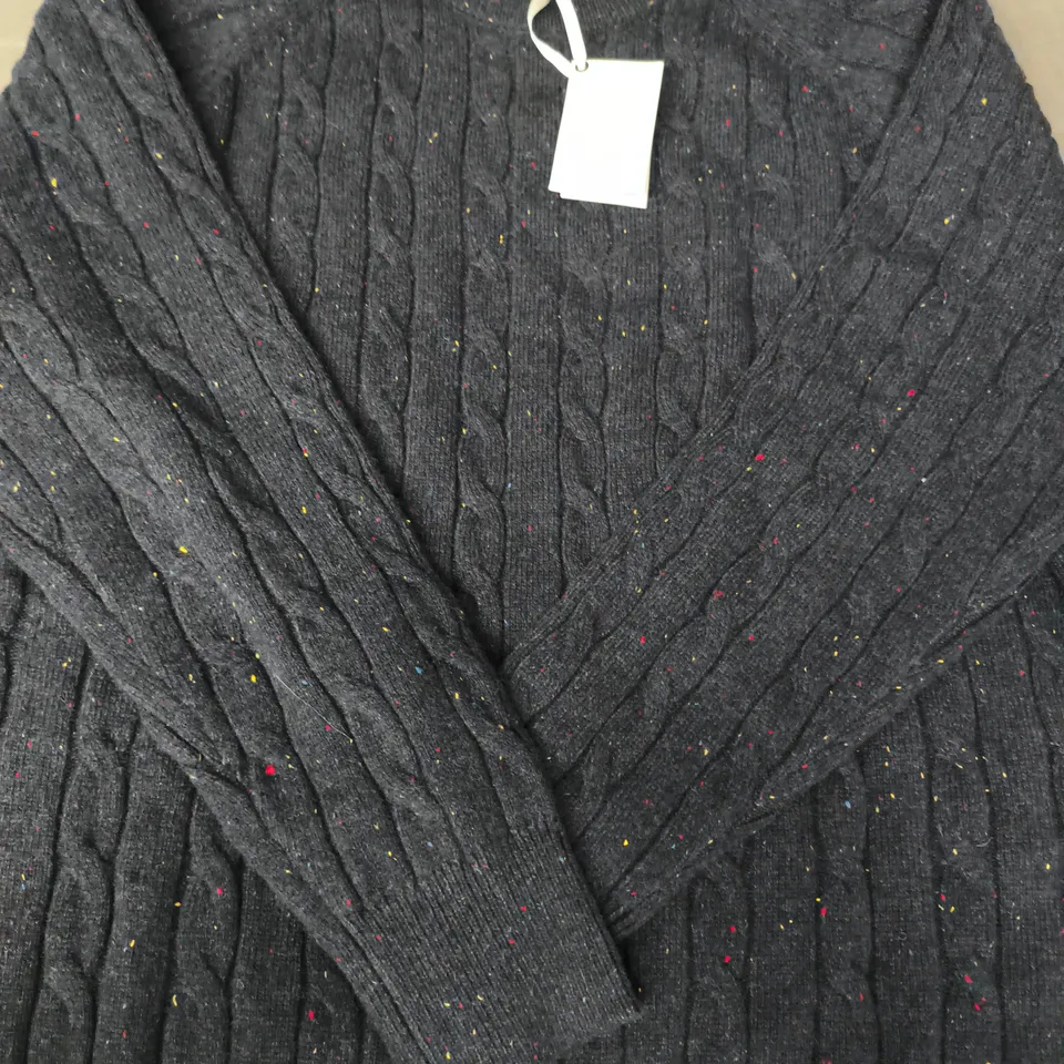 MONCRIEF LAMBSWOOL CABLE LONG SLEEVE JUMPER IN NAVY SIZE XL
