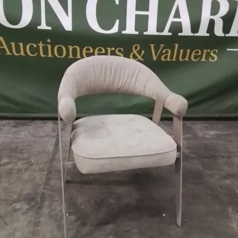 QUALITY STYLISH FABRIC UPHOLSTERED SIDE CHAIR