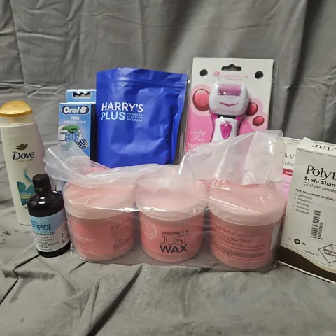 APPROXIMATELY 15 ASSORTED HEALTH & BEAUTY PRODUCTS TO INCLUDE POLYTAR SCALP SHAMPOO, CARNATION FOOTCARE HARD SKIN REMOVER, SALONSYSTEM JUST WAX, ETC