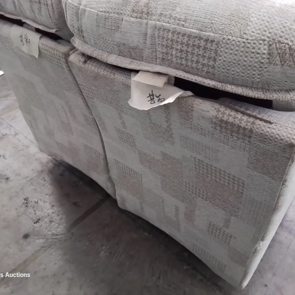 QUALITY BRITISH DESIGNER & MANUFACTURED G PLAN MALVERN MANUAL RECLINING TWO SEATER SOFA LYDIA BLUSH FABRIC 