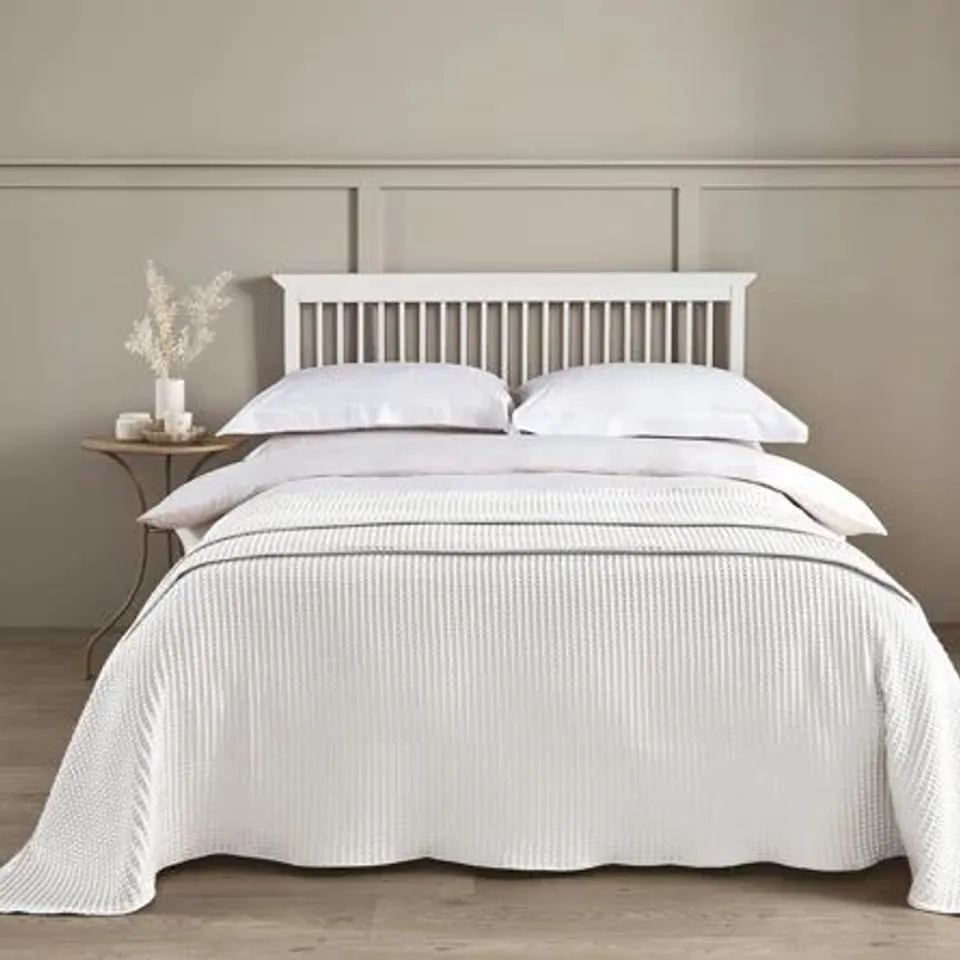 HOTEL COLLECTION WAFFLE BLANKET 175CM X 225CM