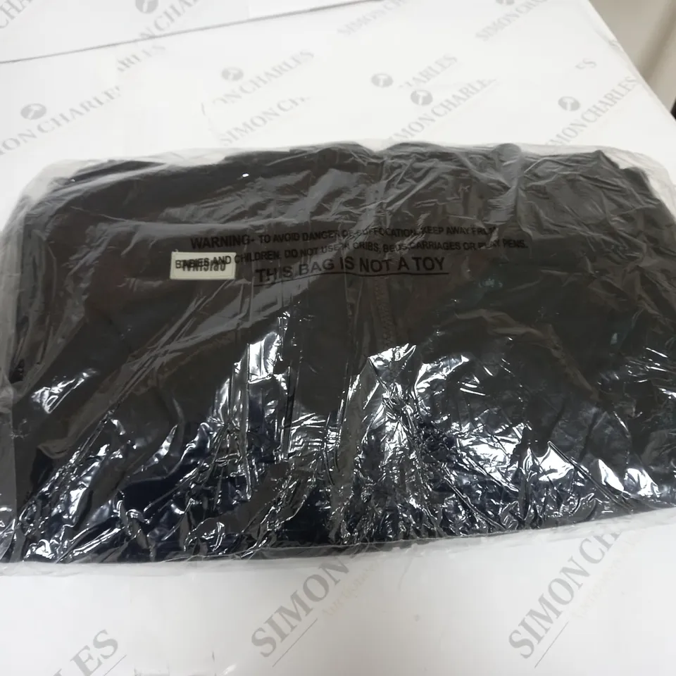 DP ORIGINAL BLACK WINTER COAT SIZE L 
