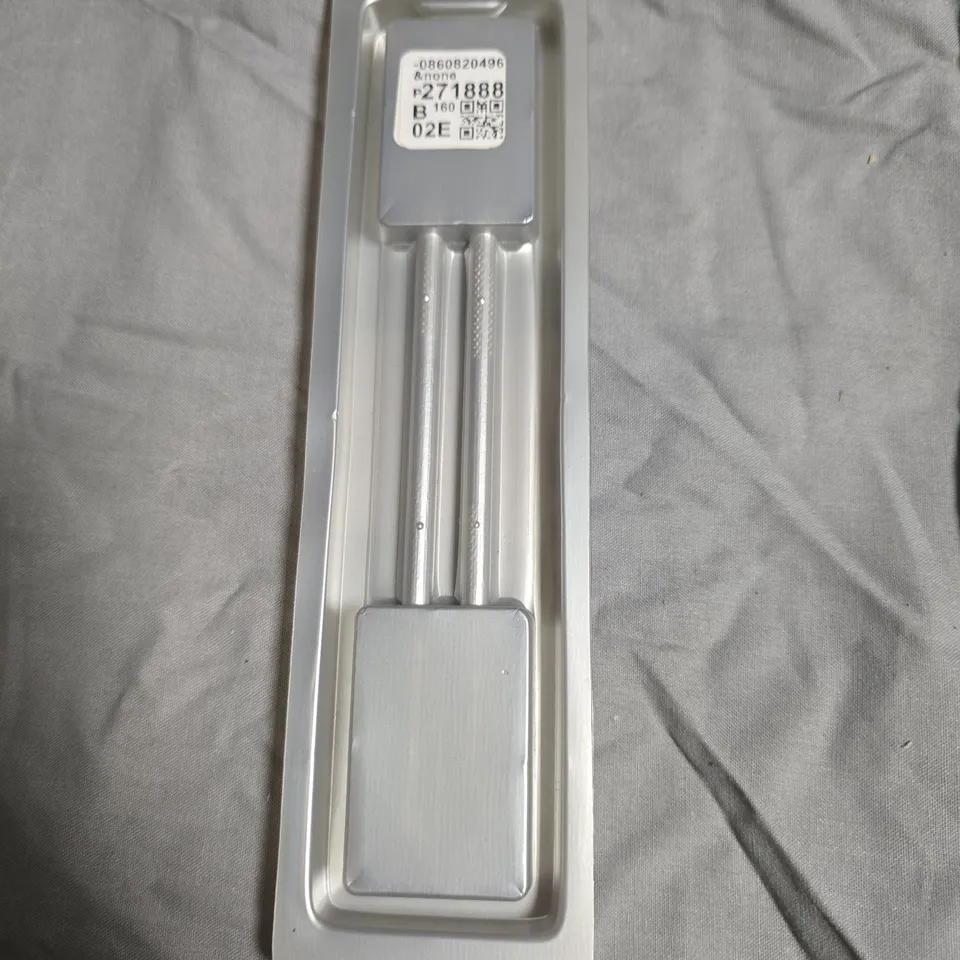 APPROXIMATELY 10 PET PLAQUE REMOVER DENTAL INSTRUMENT SET – STAINLESS STEEL 