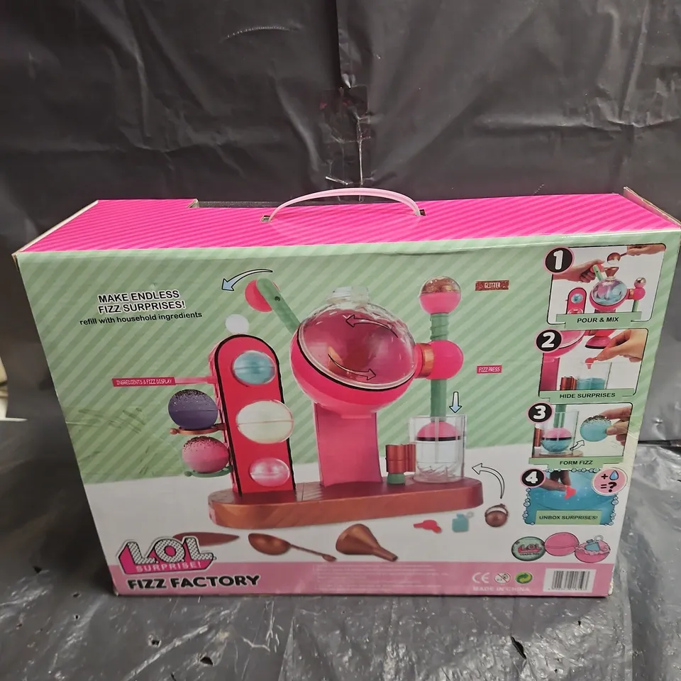 L.O.L. SURPRISE! FIZZ FACTORY PLAYSET – BOXED