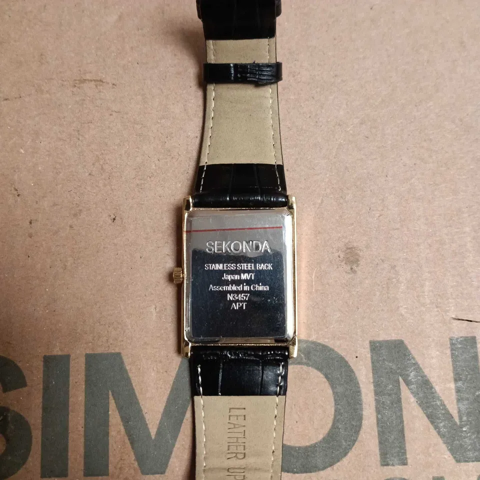 SEKONDA RECTANGULAR GOLD-TONE WATCH WITH LEATHER STRAP – STAINLESS STEEL BACK