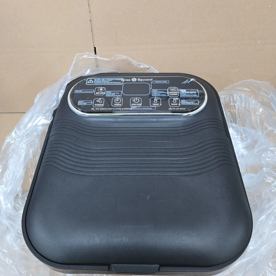 BLISS & BEYOND FOLDABLE FOOT SPA – BLACK