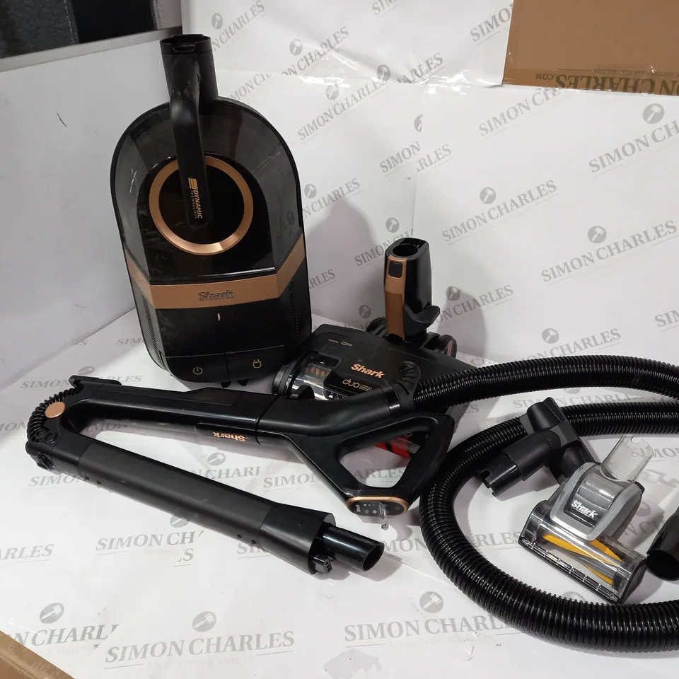 SHARK DUO CLEAN CORDED VACUUM CLEANER