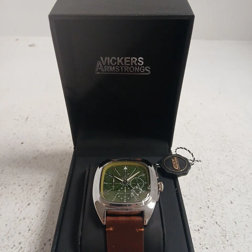BOXED VICKERS ARMSTRONGS CHRONOGRAPH WRISTWATCH