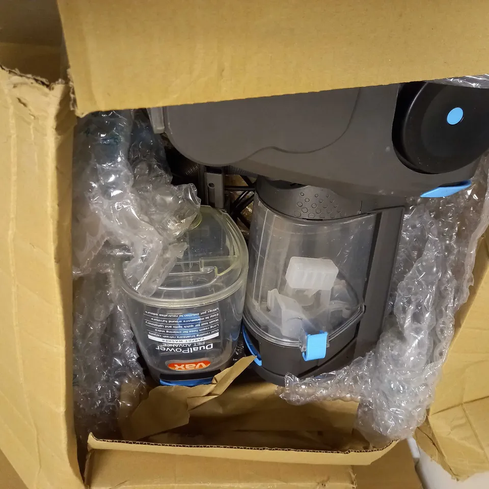 VAX DUAL POWER PET ADVANCE CARPET WASHER