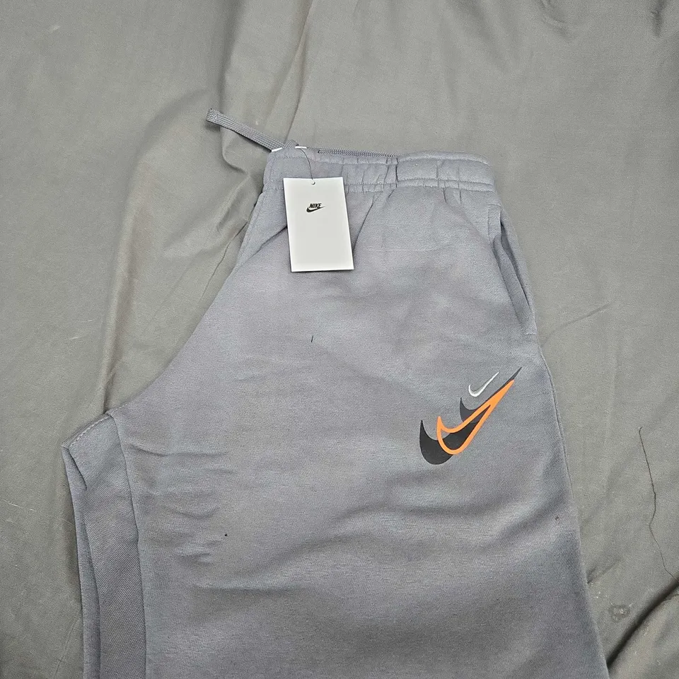 NIKE FLEECED TRACKSUIT SIZE L