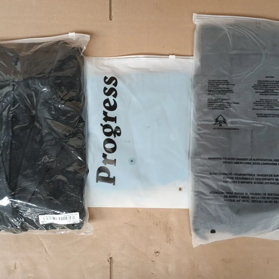 APPROXIMATELY 20 ASSORTED CLOTHING AND FASHION PRODUCTS IN VARIOUS STYLES AND SIZES - COLLECTION ONLY
