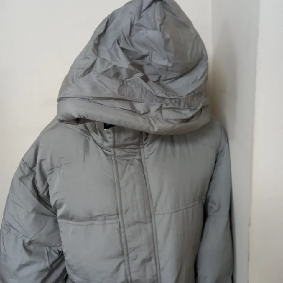 STONE ISLAND PADDED ZIPPED COAT SIZE XL