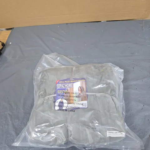 TOPAZ HOME ULTRA PLUSH BLANKET HOODIE – GREY BOX OF 10 ITEMS