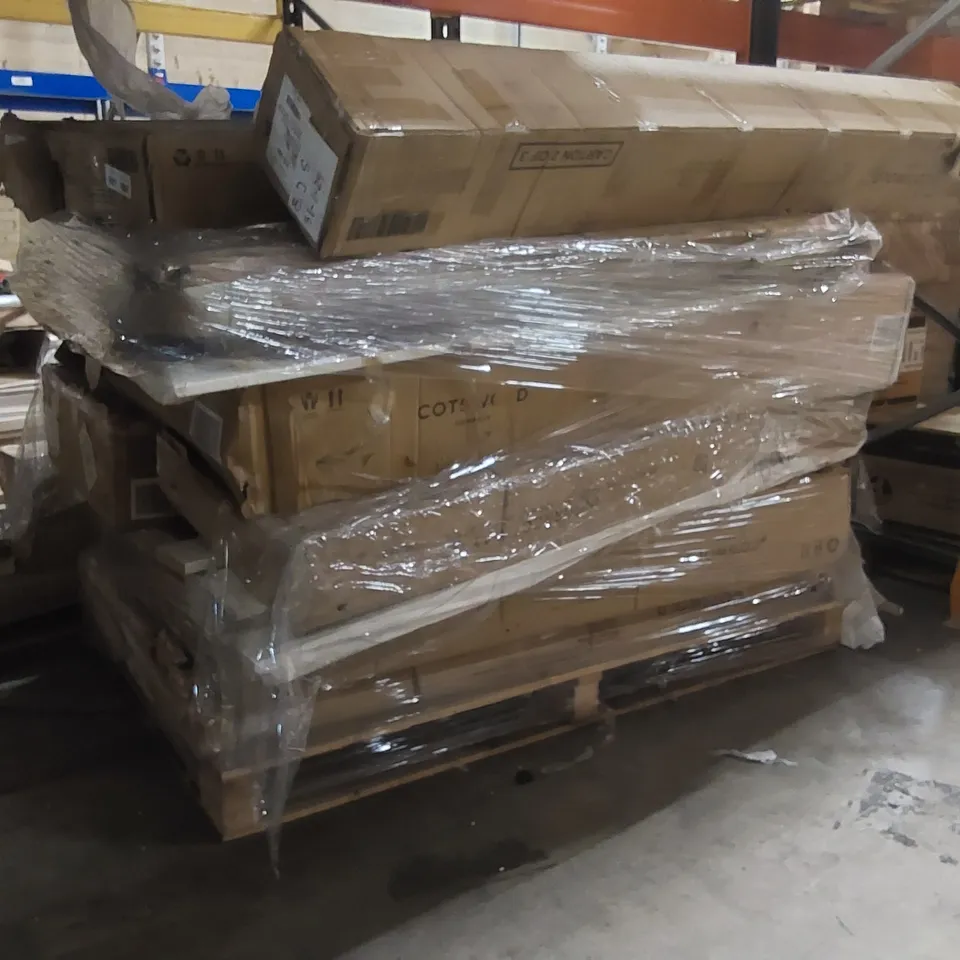 PALLET OF ASSORTED INCOMPLETE DESIGNER FURNITURE AND BED PARTS