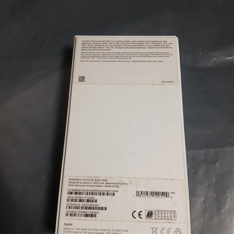 APPLE IPHONE  – BLACK 