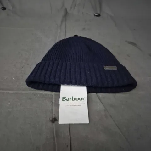 BARBOUR CARLTON BEANIE – NAVY