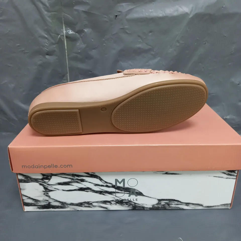 MODA IN PELLE FABIOLE LEATHER LOAFERS PINK SIZE 4