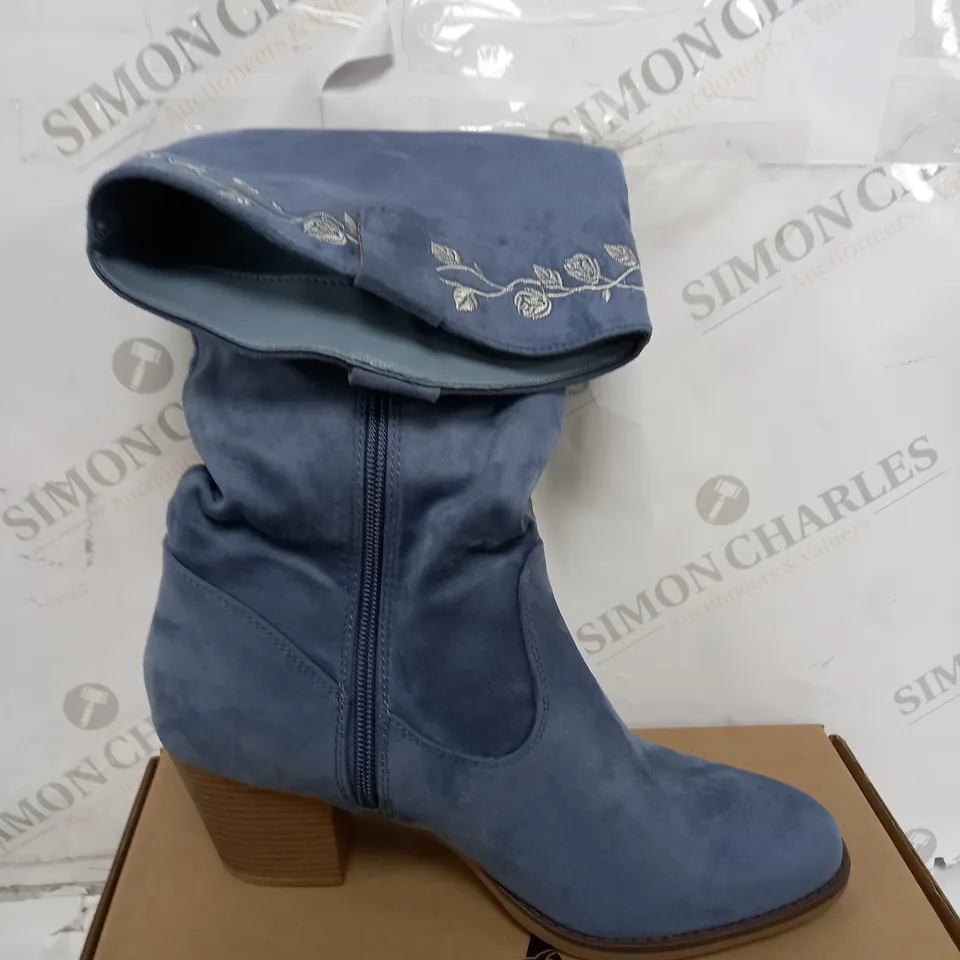 BOXED JOE BROWNS BLUE HEELED HIGH BOOTS - UK SIZE 8