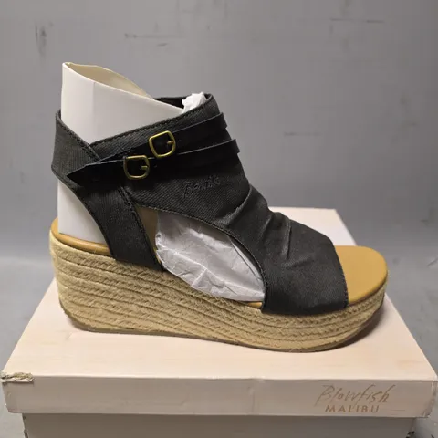 BOXED BLOWFISH MALIBU LACEY WEDGE SANDAL - SIZE 7