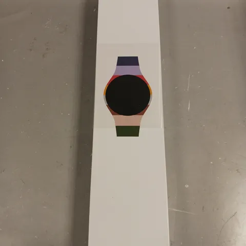 BOXED SAMSUNG GALAXY WATCH6 SMARTWATCH