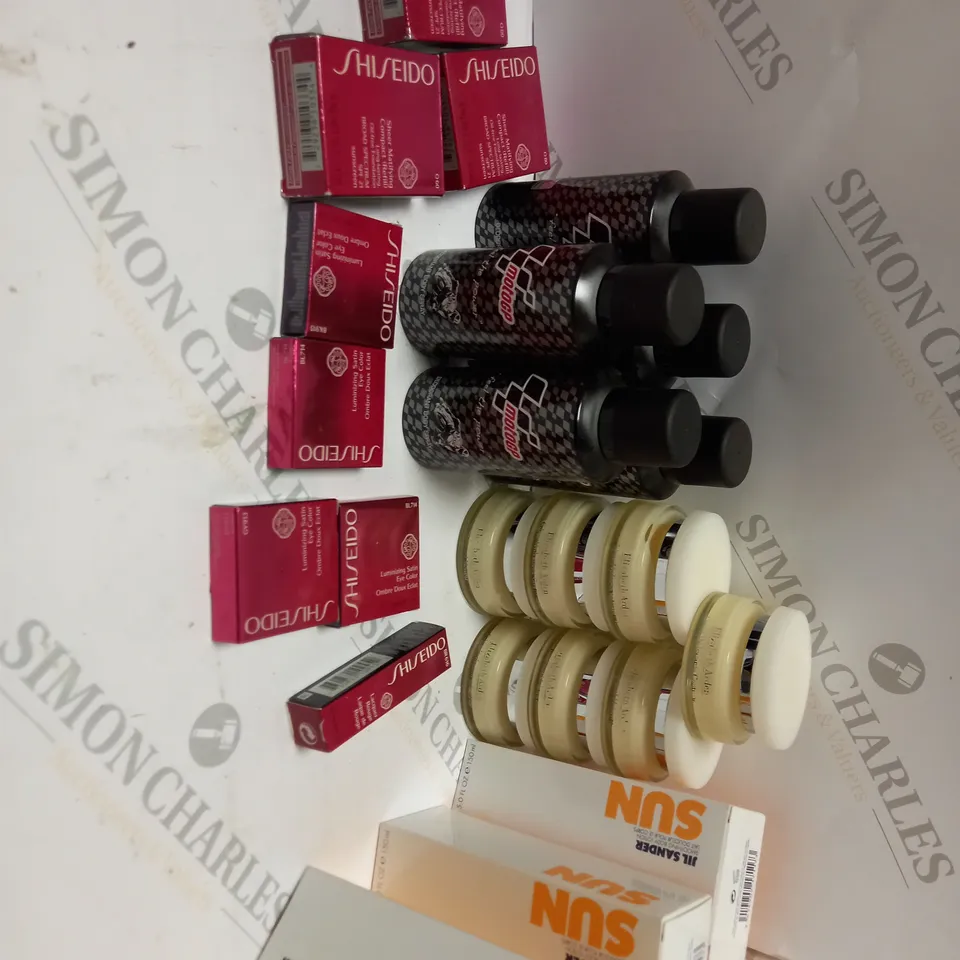 LOT OF APPROX 20 TO INCLUDE SHISEIDO LUMINIZING SATIN EYE COLOR , JIL SANDER BODY LOTION , ETC