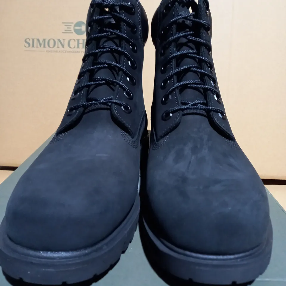 TIMBERLAND RADFORD 6 INCH PREMIUM WATERPROOF BOOTS - SIZE 9