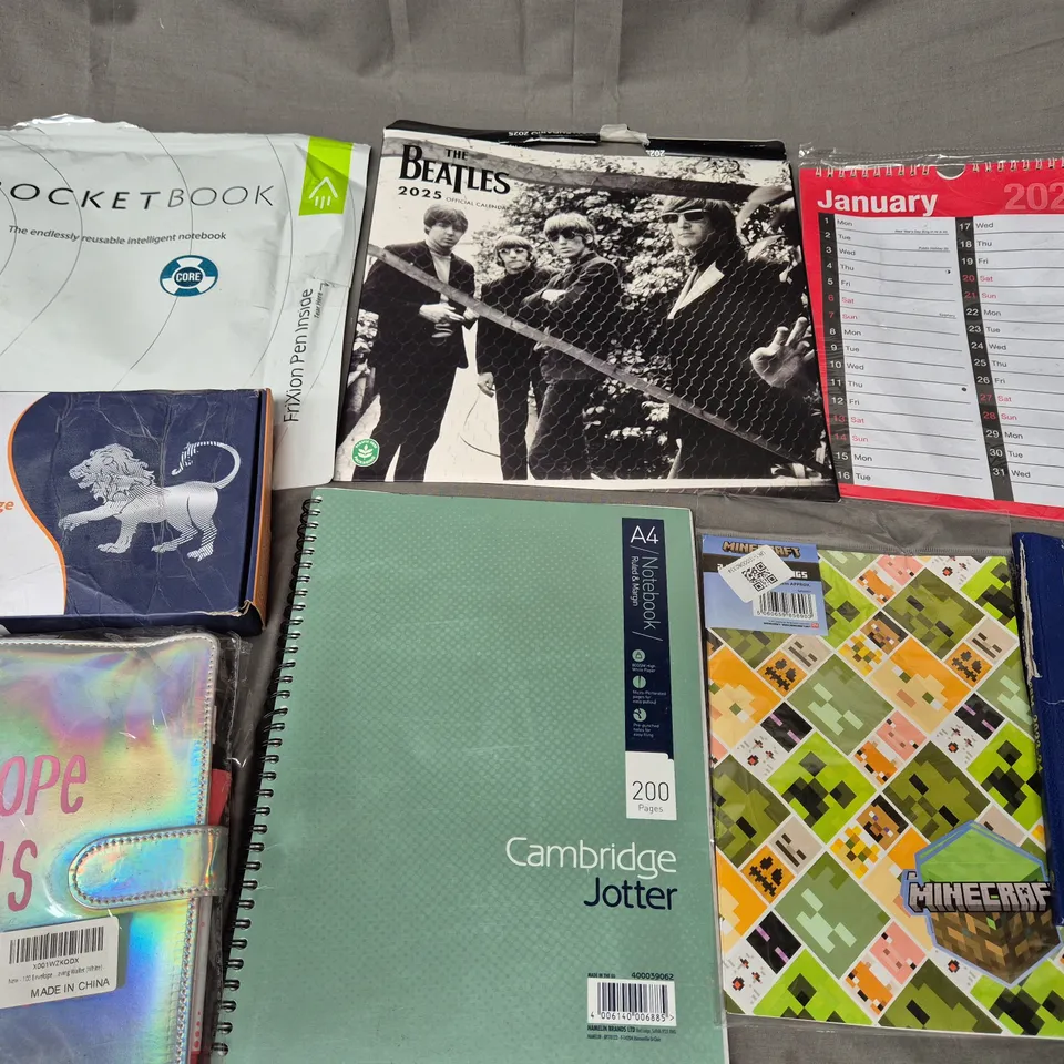 APPROX 20 ASSORTED HOUSEHOLD ITEMS TO INCLUDE BEATLES 2025 CALENDAR, 100 ENVOLOPE CHALLENGE, ROCKETBOOK, ETC 