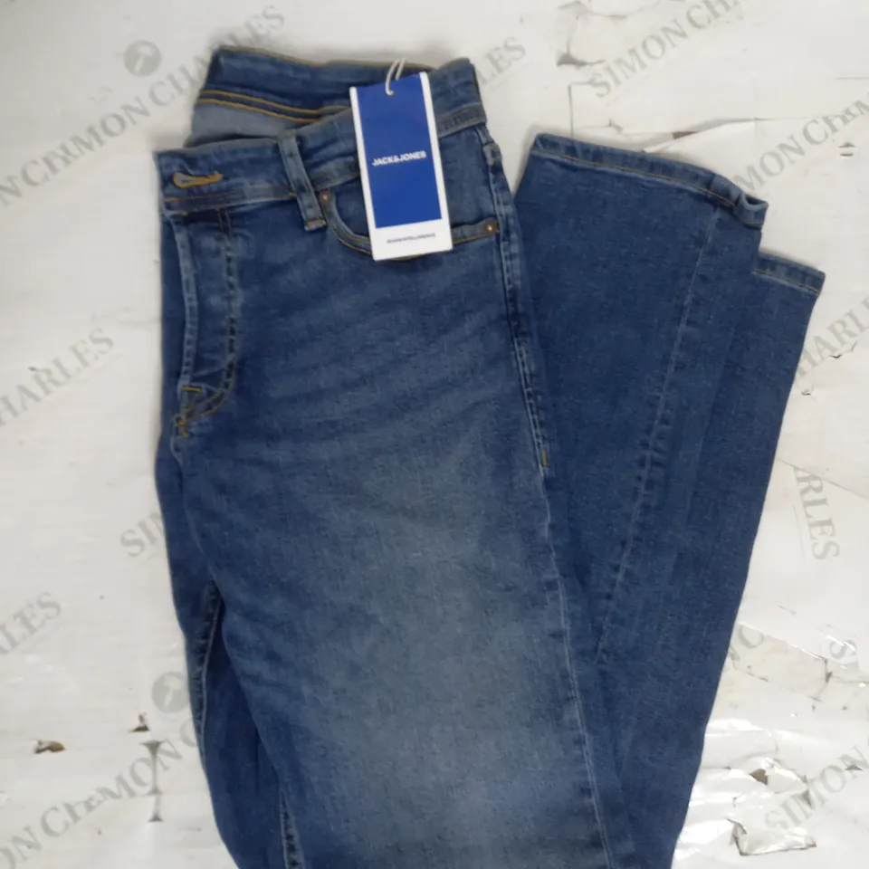 JACK&JONES SLIM FIT JEANS IN BLUE DENIM SIZE 31W