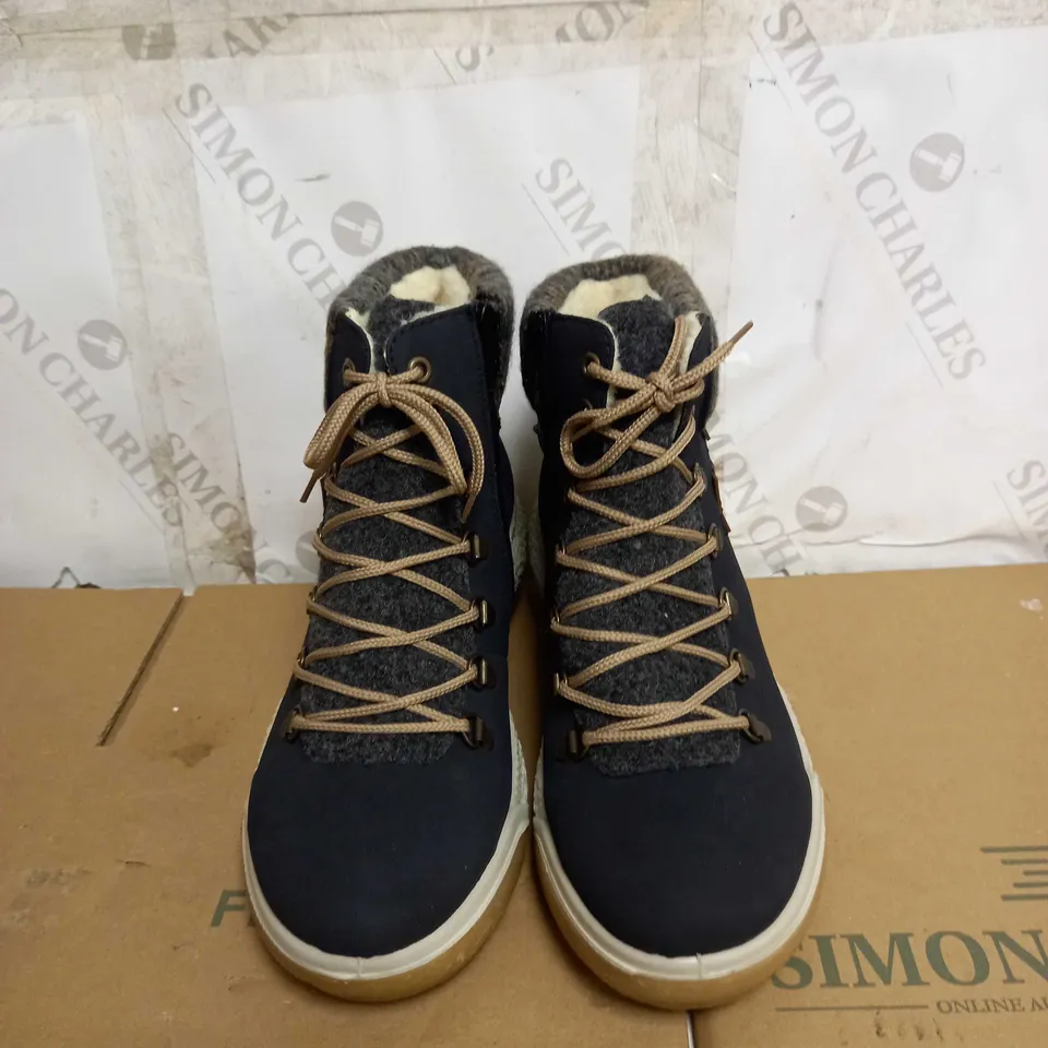 RIEKER LACE UP NAVY BOOTS - SIZE 6