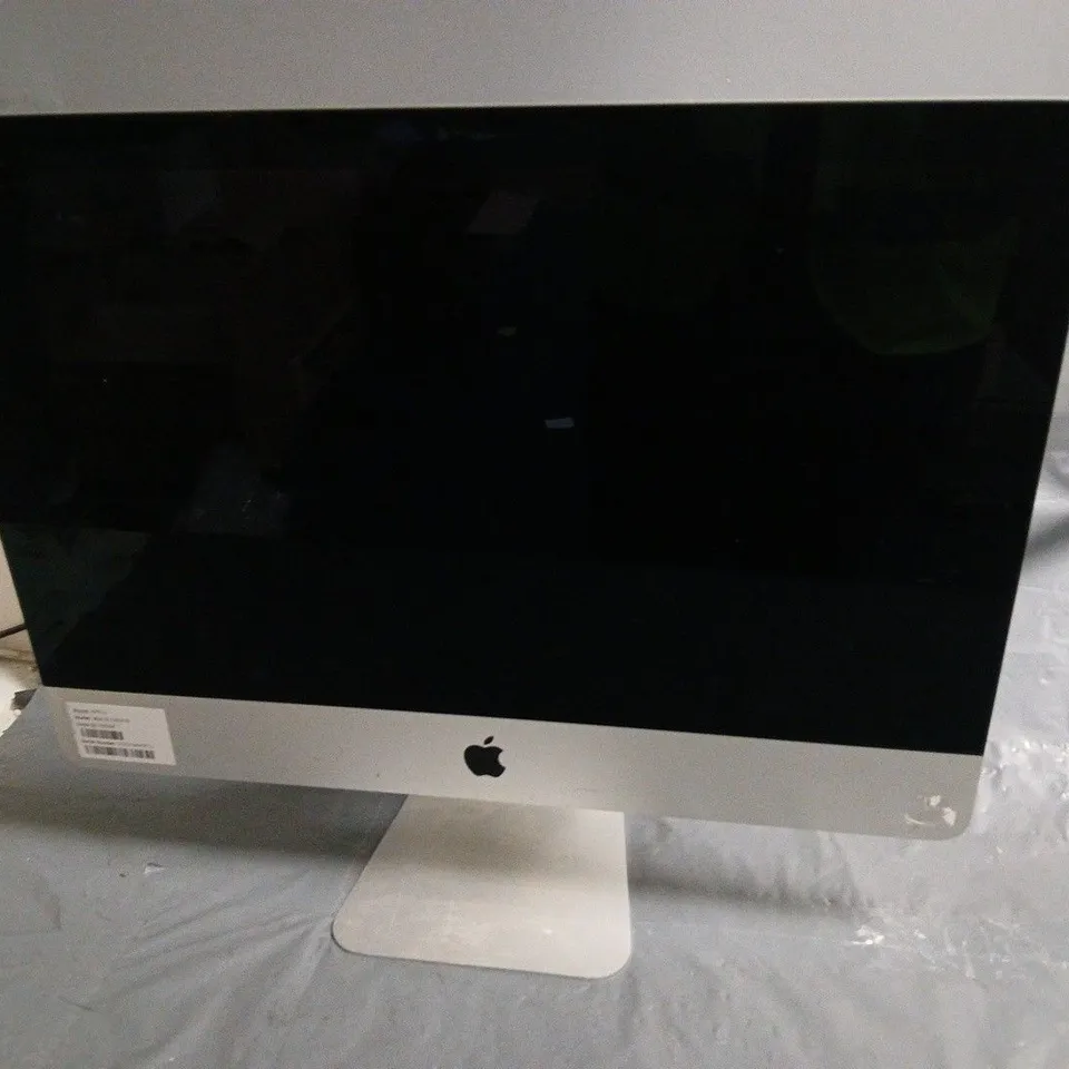 APPLE IMAC 16 COMPUTER - COLLECTION ONLY 