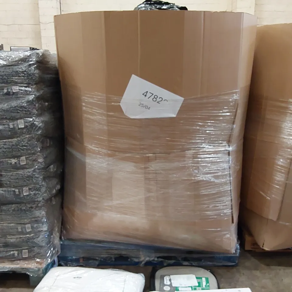 PALLET OF ASSORTED BEDROOM AND COMFORT BASED PRODUCTS TO INCLUDE; PILLOWS, SUPPORT SEAT CUSHIONS AND SIMILARLY RELATED GOODS 