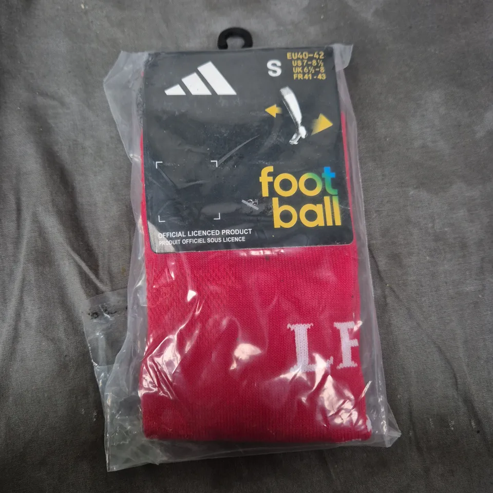 2 PAIRS OF LIVERPOOL ADIDAS FOOTBALL SOCKS – RED, UK 6-8 (EU 40-42) – 2 PAIRS