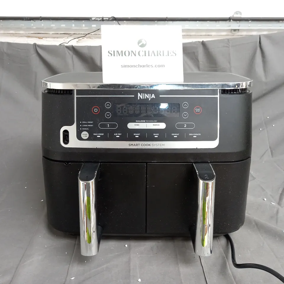 NINJA FOODI MAX DUALZONE AIR FRYER IN BLACK