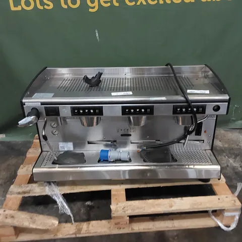 RANCILIO RAN7-3 COMMERCIAL 3 GROUP BARRISTA COFFEE MACHINE 