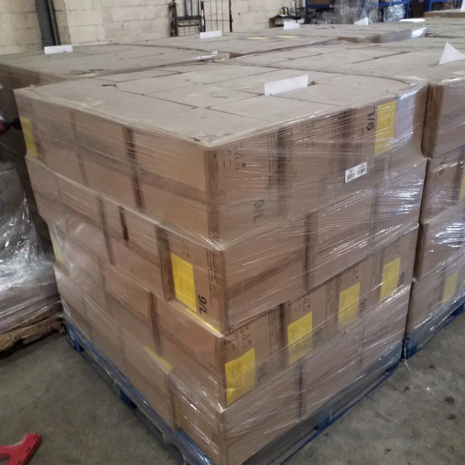PALLET CONTAINING APPROXIMATELY 600 INTCO VINYL GLOVES 100PK LARGE