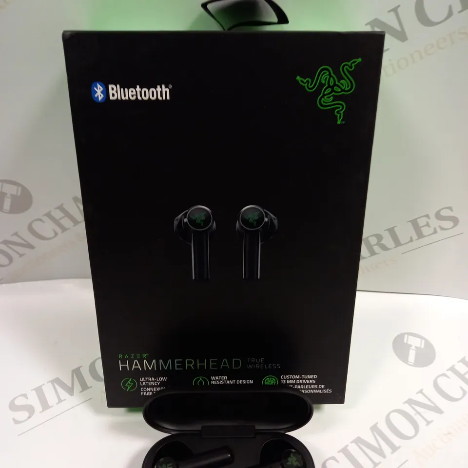 BOXED RAZER HAMMERHEAD TRUE WIRELESS EARPHONES	