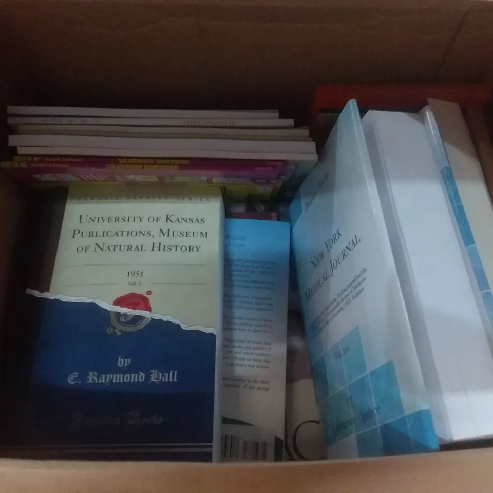 BOX OF ASSORTED BOOKS
