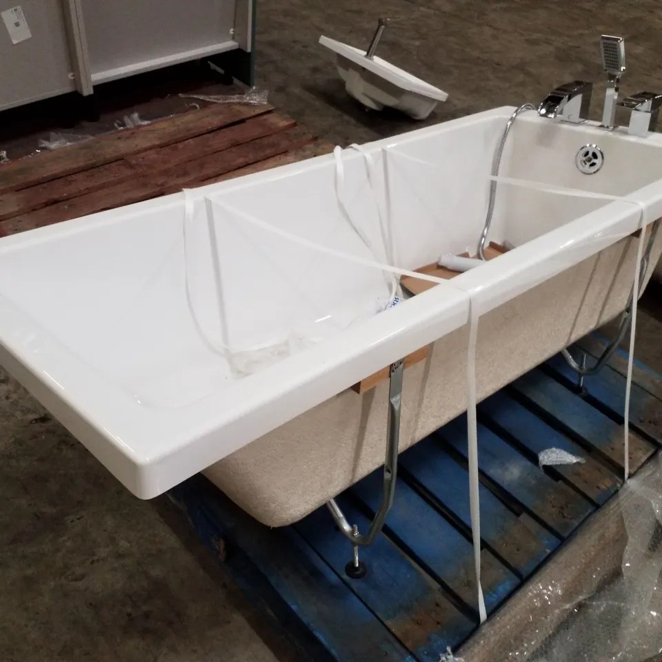 BRAND NEW WHITE BATHTUB WITH TAPS & SHOWER HEAD 170×70CM