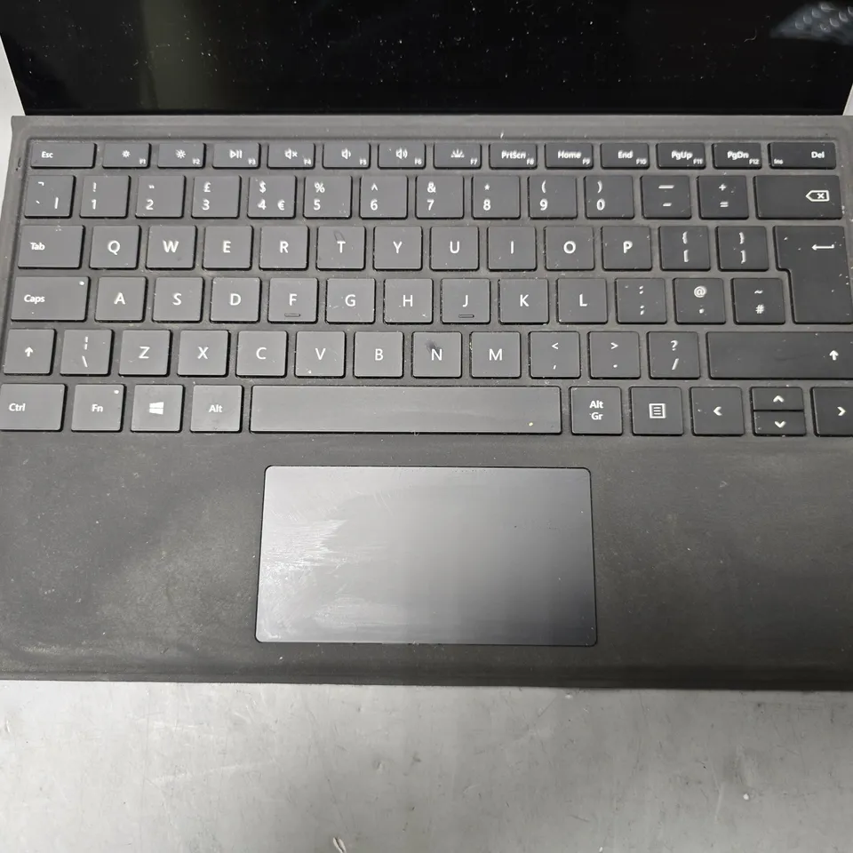 MICROSOFT SURFACE PRO 5
