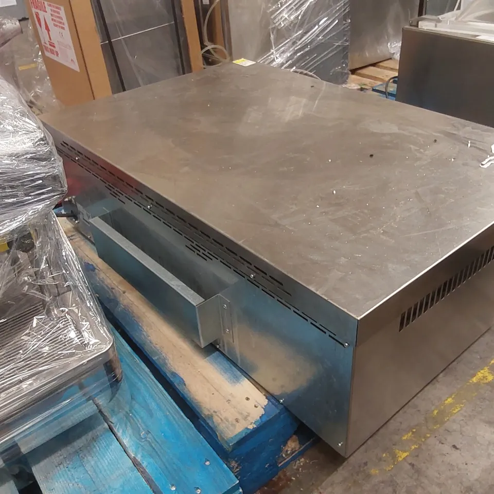 LINCAT PO69X SINGLE-DECK ELECTRIC COUNTERTOP PIZZA OVEN